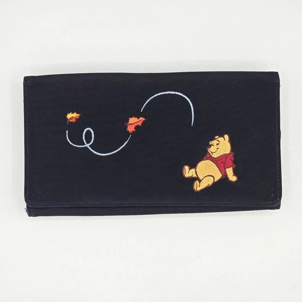 RARE Vtg Disney Winnie the Pooh fall leaves embroidered tri‎ fold ladies wallet